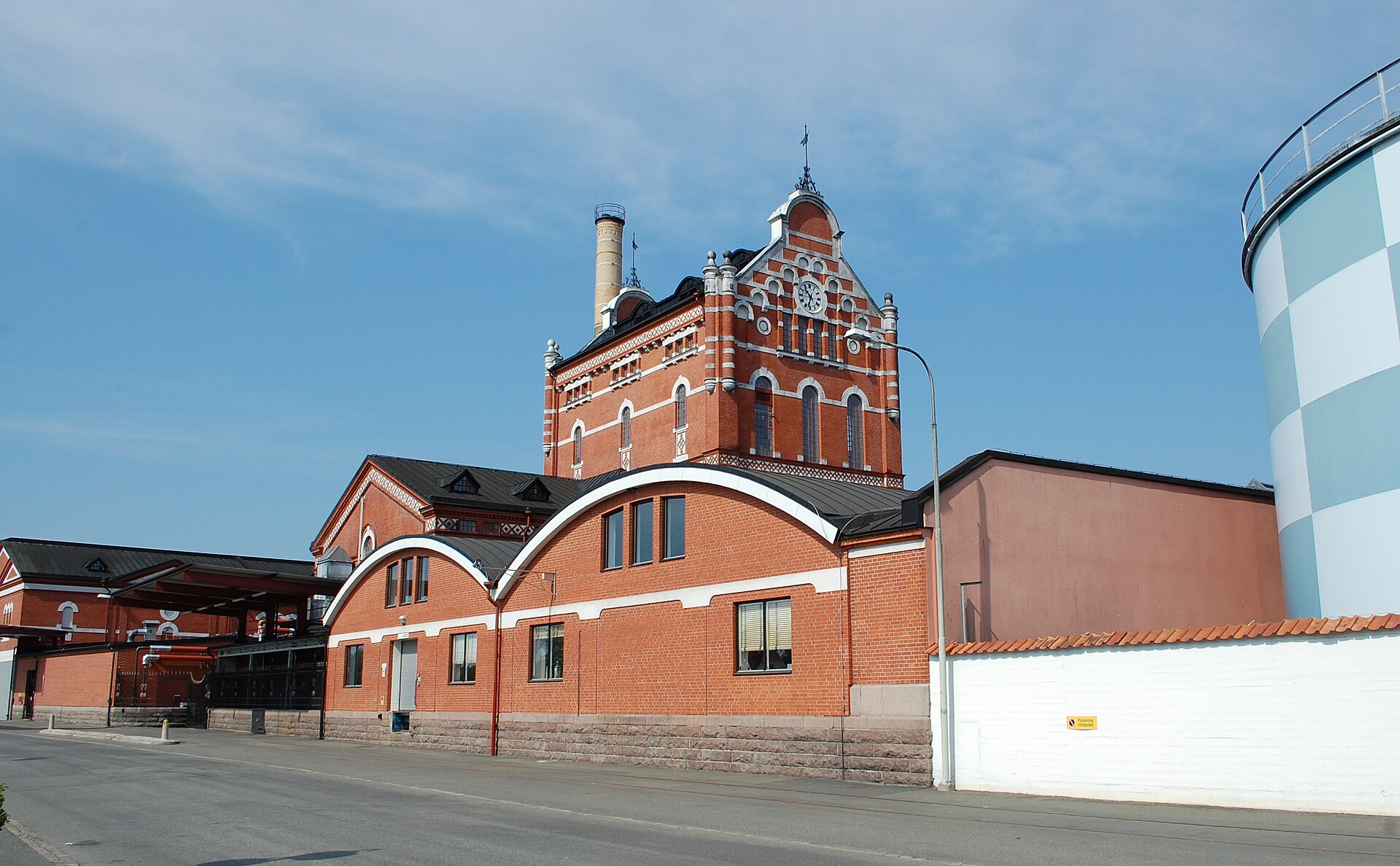 Spritfabriken i Åhus där Absolut Vodka tillverkas